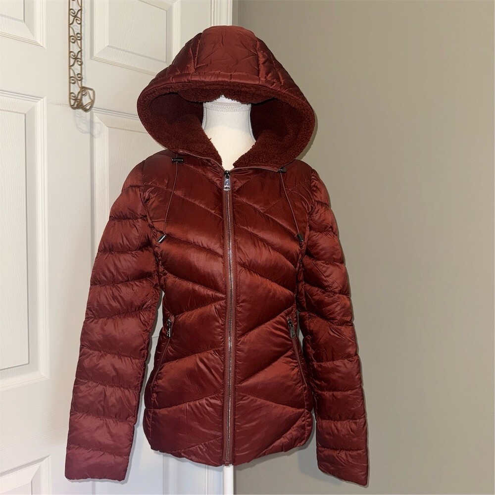 Bernardo Womens XS Rust Brown Criss Cross Hooded Puffer Jacket Fleece Lined Hood